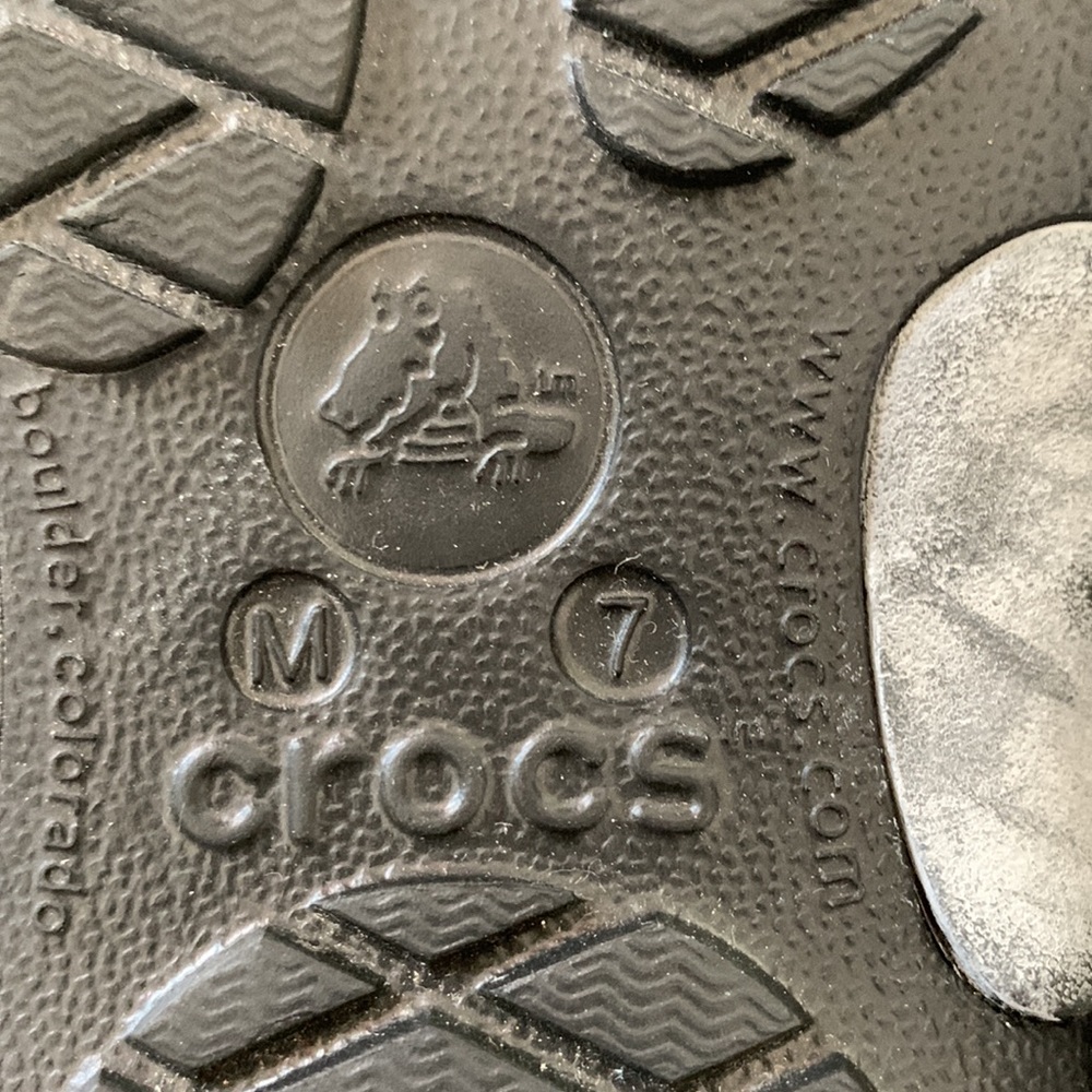 Mickey Mouse Croc Slides - Picture 7 of 7